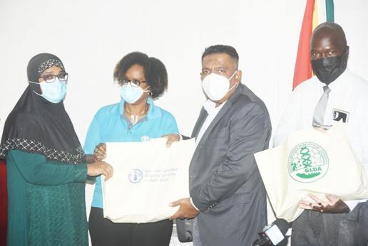 Donation to the Ministry of Agriculture